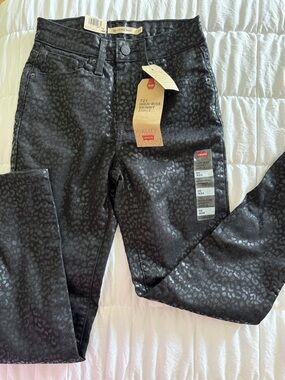 Levi's Black Shimmer Leopard High-Rise Skinny Ankle Jeans